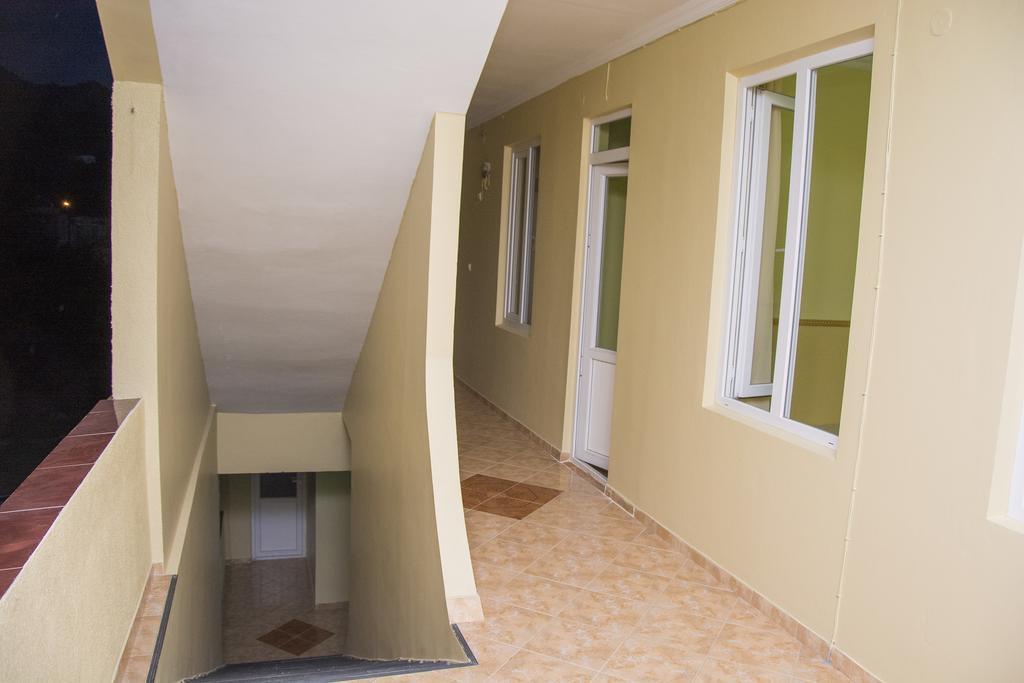 גוניו Kvariati Grand Guest House מראה חיצוני תמונה